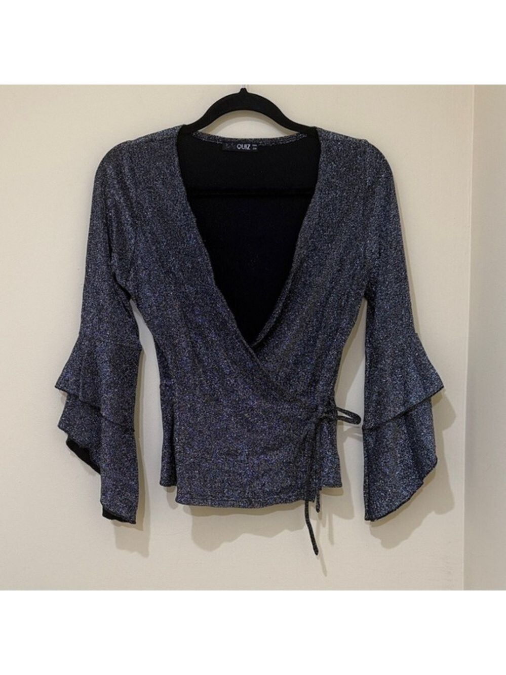 Chic Glitter Wrap Women’s Cardigan Black Blouse  Size 8-10 M Shipping ASAP 🔥